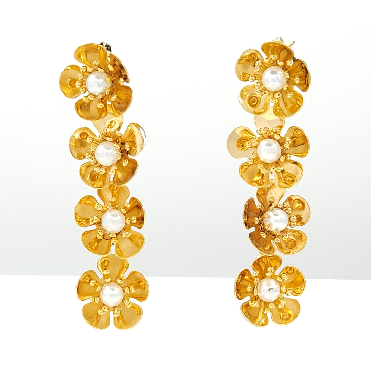 Daisy earrings