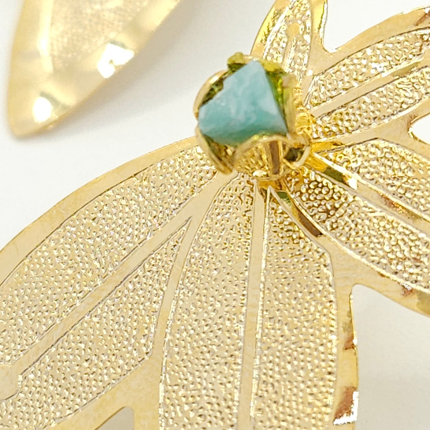 Gold Half Leave with Emerald Murralla Earrings
